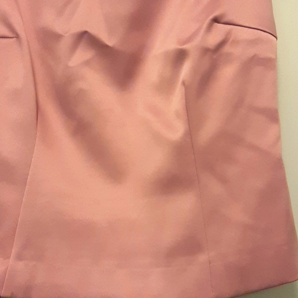 Raspberry pink satin blouse - Picture 2 of 5